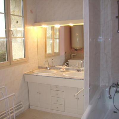 1er étage • Vue de la salle de bains